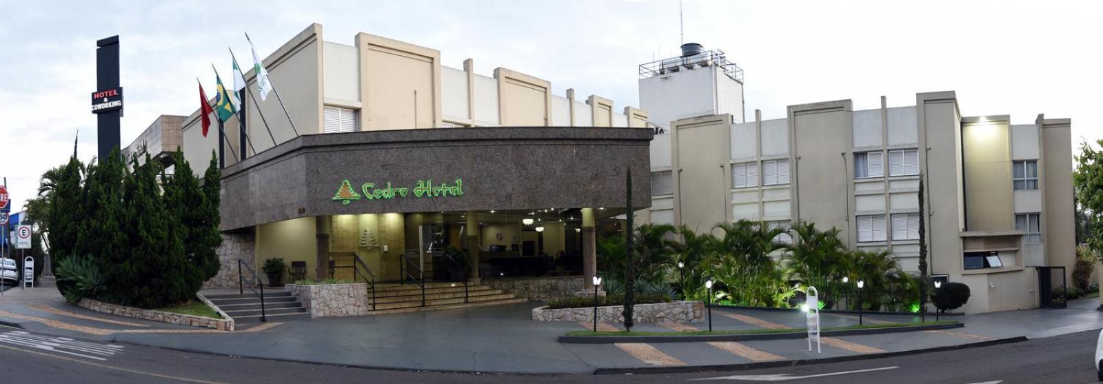 Cedro Hotel Londrina Zewnętrze zdjęcie